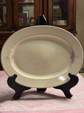 Pfaltzgraff Trousseau 14-Inch Oval Serving Platter